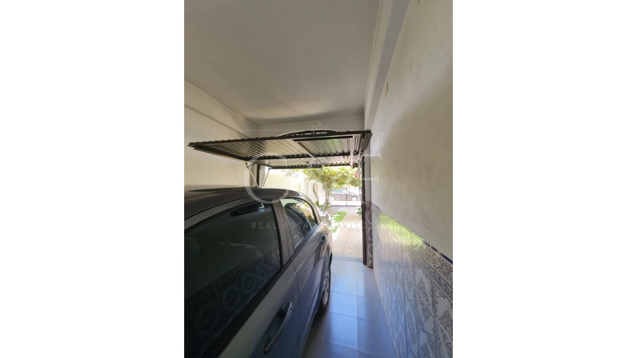Moradia T3 para Venda em Amora Foto 43