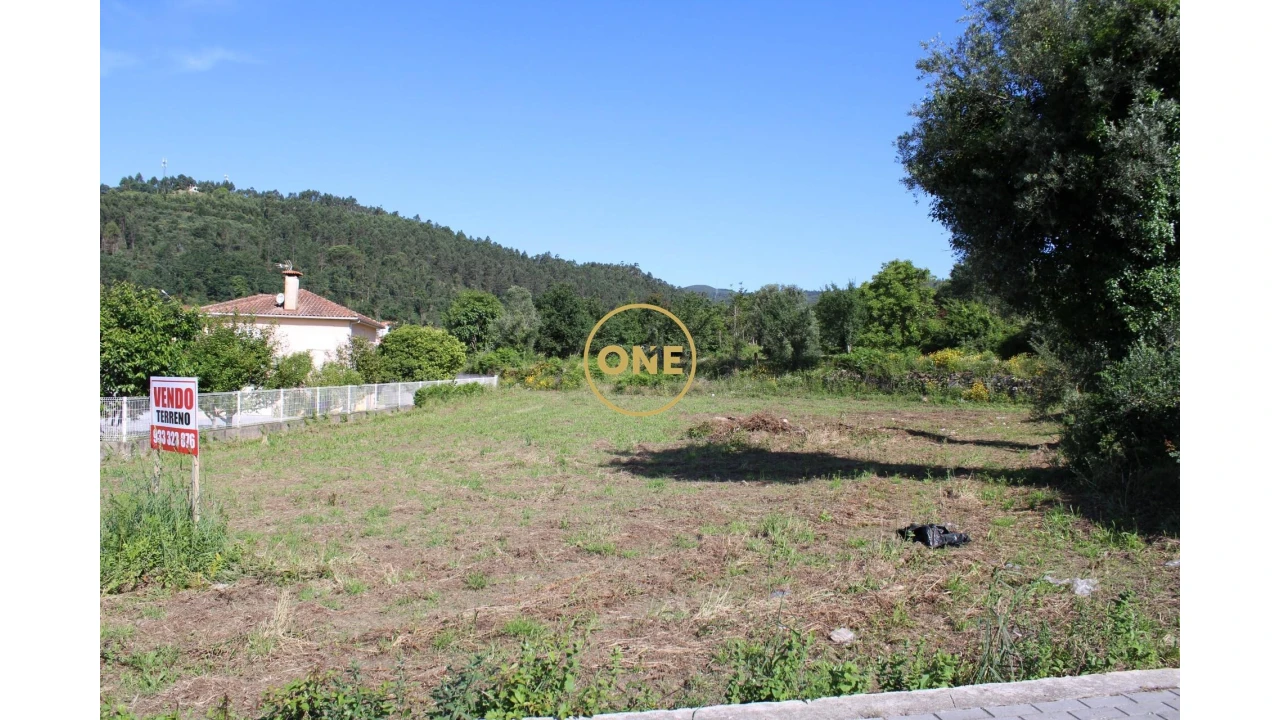 Terreno para Venda em Gême Foto 1