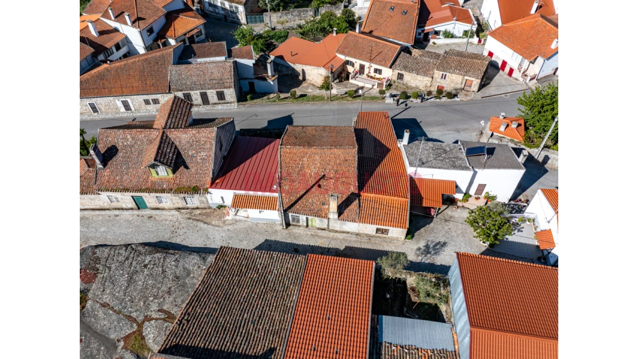 Moradia T3 para Venda em Alverca da Beira/Bouça Cova Foto 3