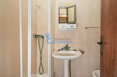 Apartamento T3 para Venda em Estômbar e Parchal