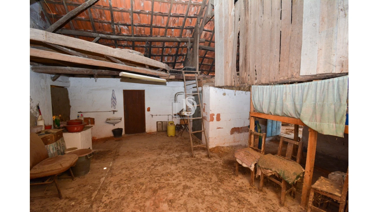 Moradia T2 para Venda em Seiça Foto 15