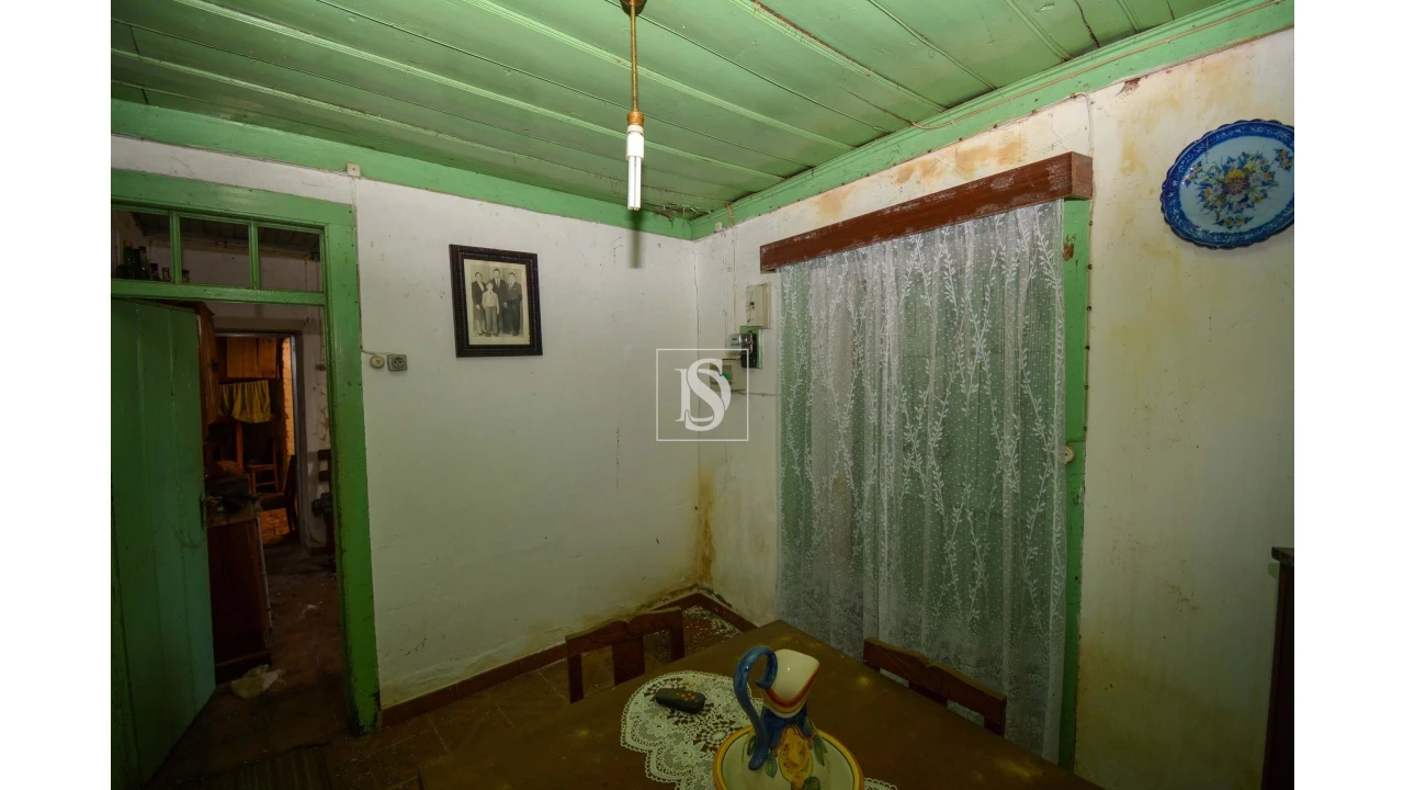 Moradia T2 para Venda em Seiça Foto 7