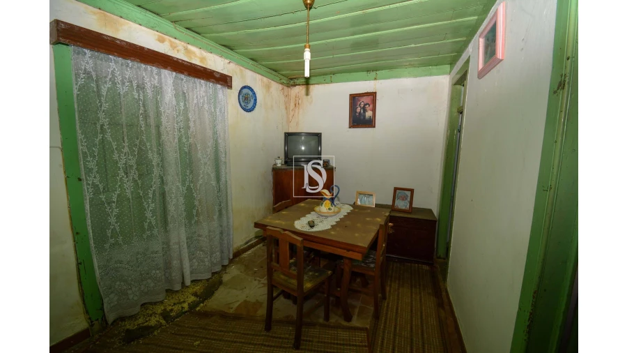 Moradia T2 para Venda em Seiça Foto 5