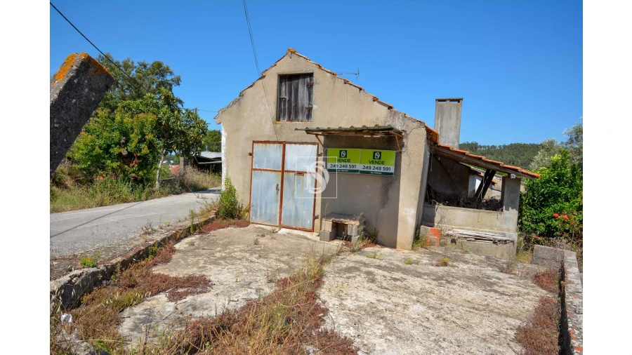 Moradia T2 para Venda em Seiça Foto 1