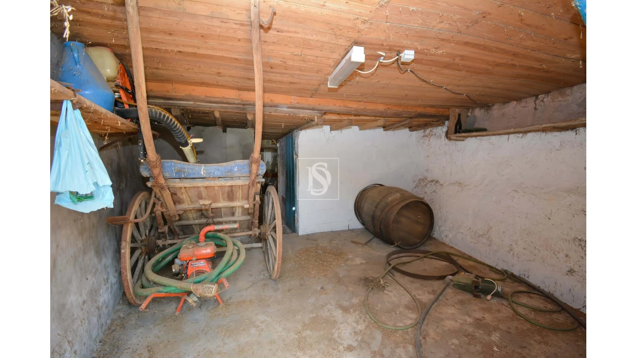 Moradia T2 para Venda em Seiça Foto 13