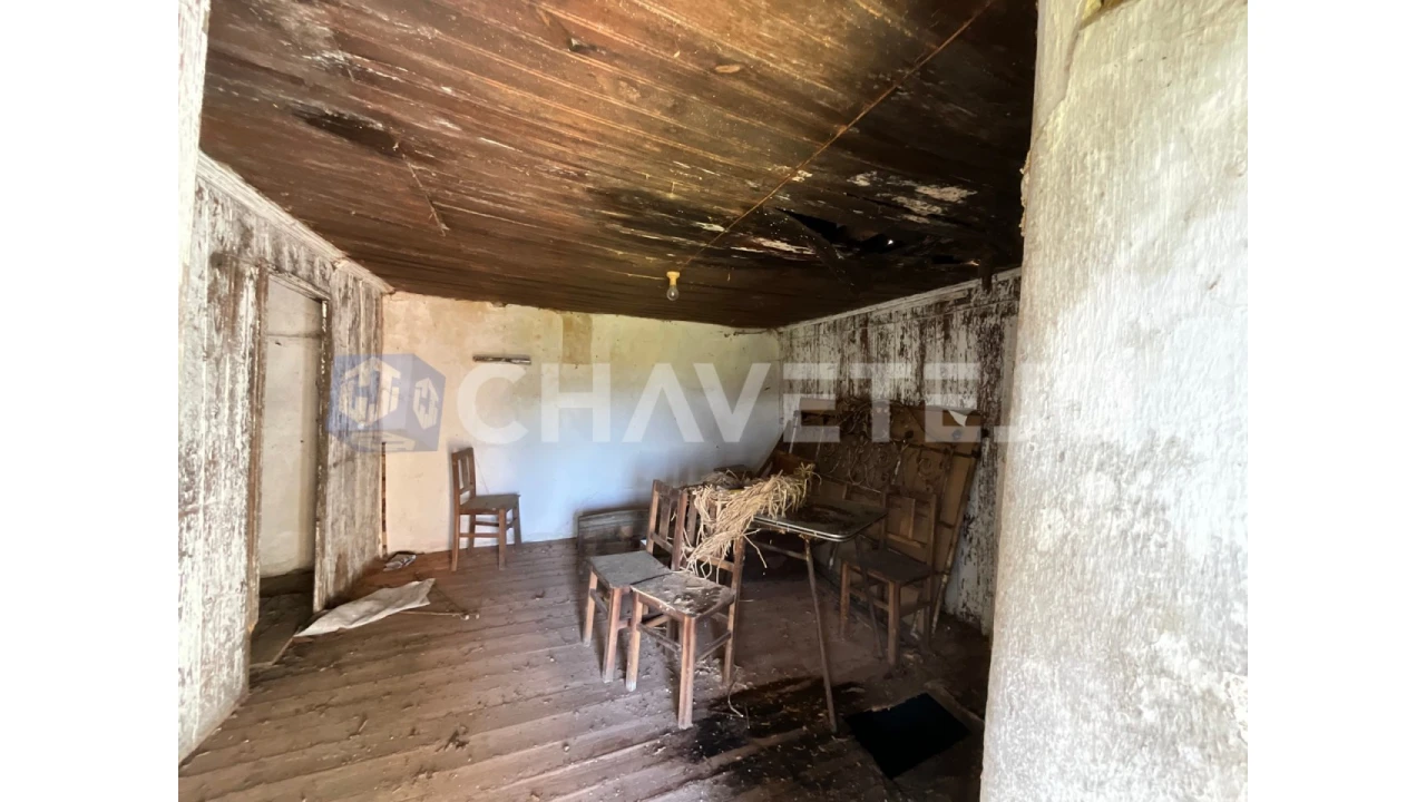 Moradia T2 para Venda em Arega Foto 5