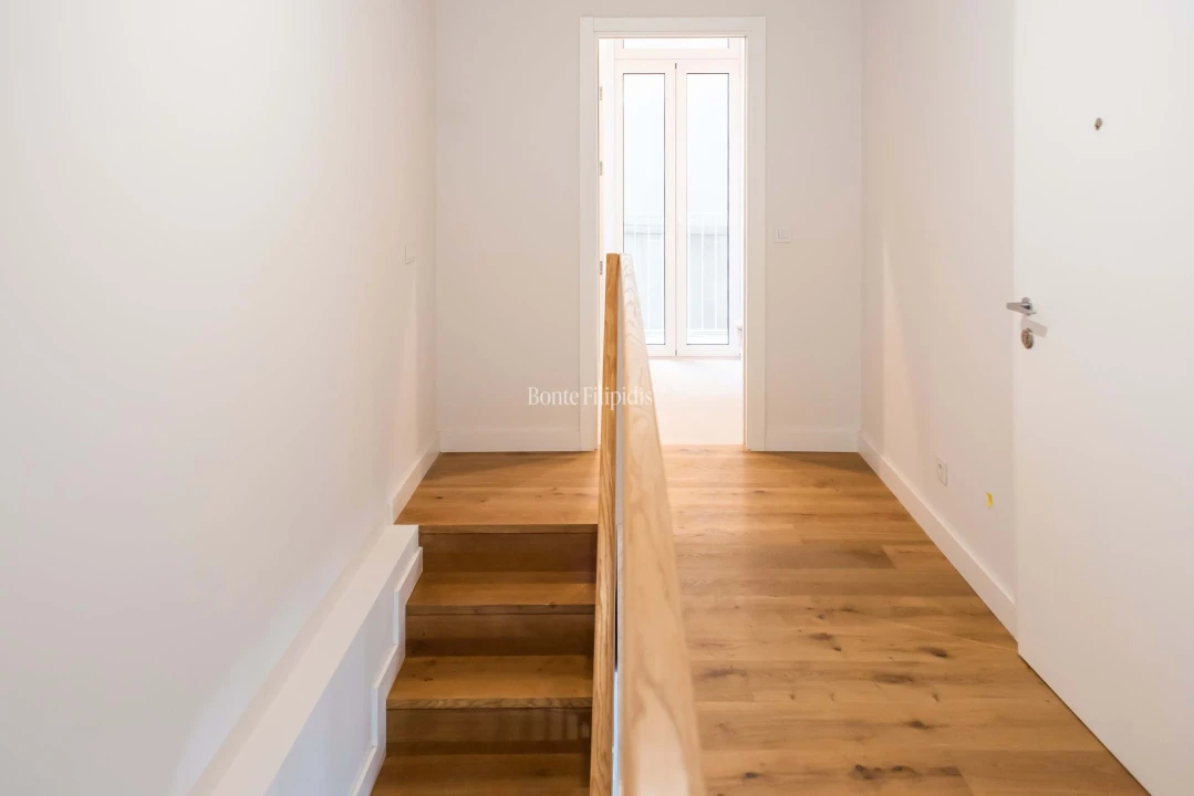 Apartamento T1 para Venda em Campo de Ourique Foto 8