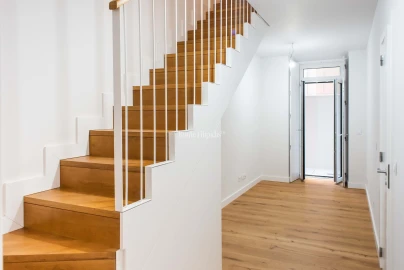 Apartamento T1 para Venda em Campo de Ourique