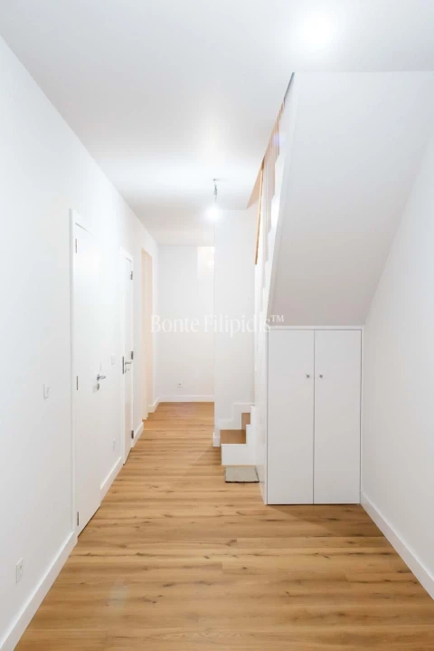 Apartamento T1 para Venda em Campo de Ourique