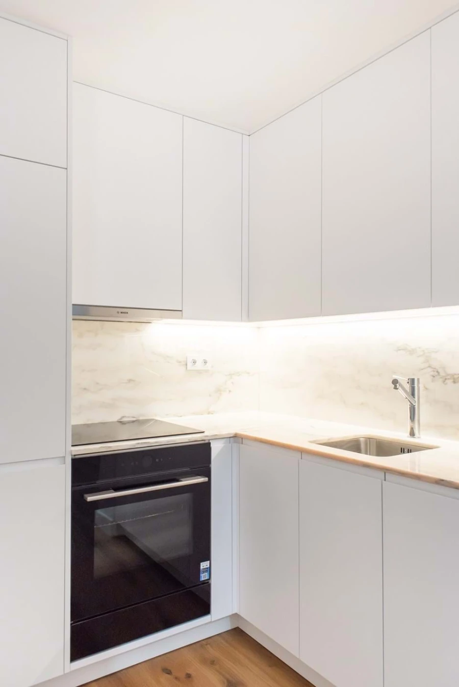 Apartamento T1 para Venda em Campo de Ourique Foto 18