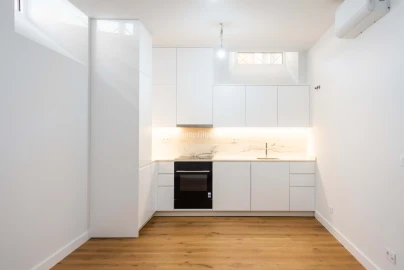 Apartamento T2 para Venda em Campo de Ourique