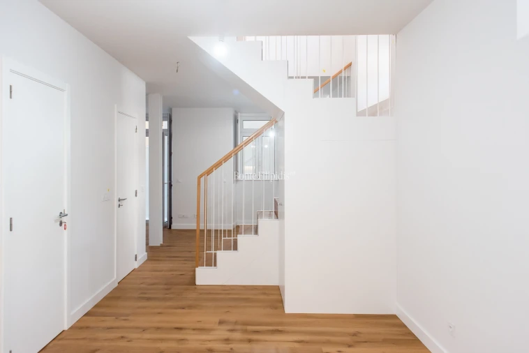 Apartamento T2 para Venda em Campo de Ourique Foto 34