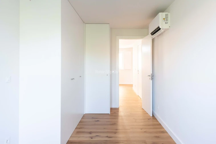 Apartamento T2 para Venda em Campo de Ourique Foto 11