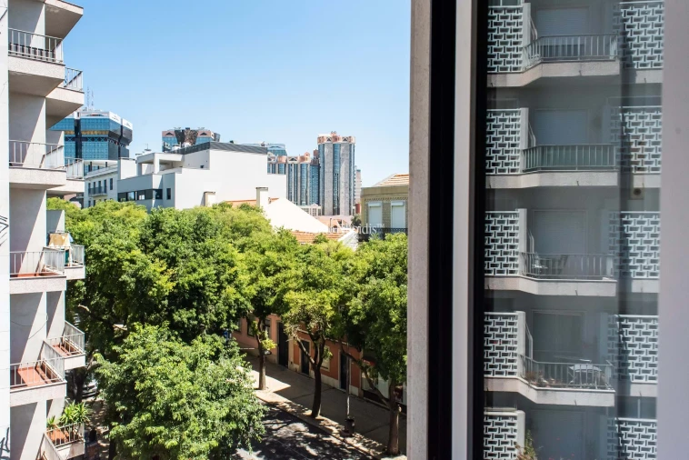 Apartamento T2 para Venda em Campo de Ourique Foto 32