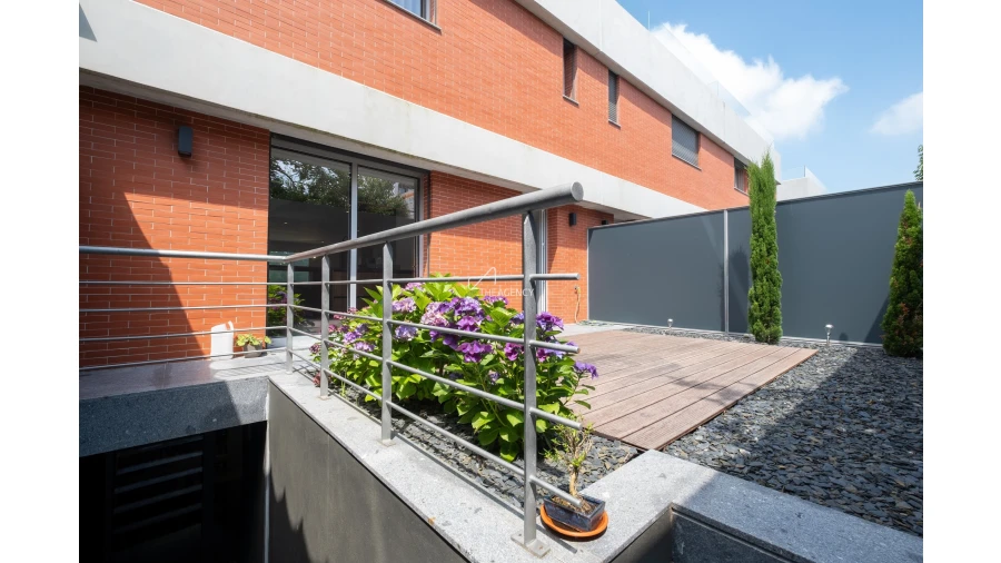 Moradia T3 para Venda em Foz do Sousa e Covelo Foto 7