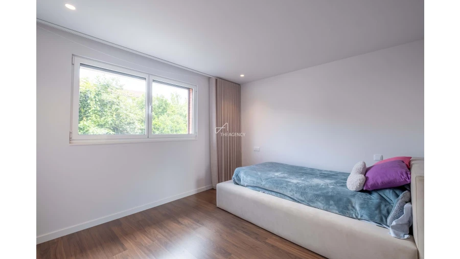 Moradia T3 para Venda em Foz do Sousa e Covelo Foto 14