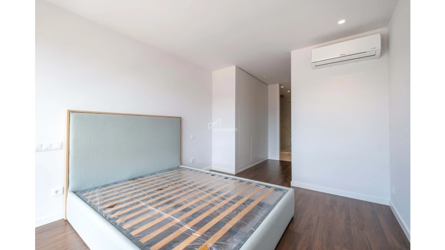 Moradia T3 para Venda em Foz do Sousa e Covelo Foto 13