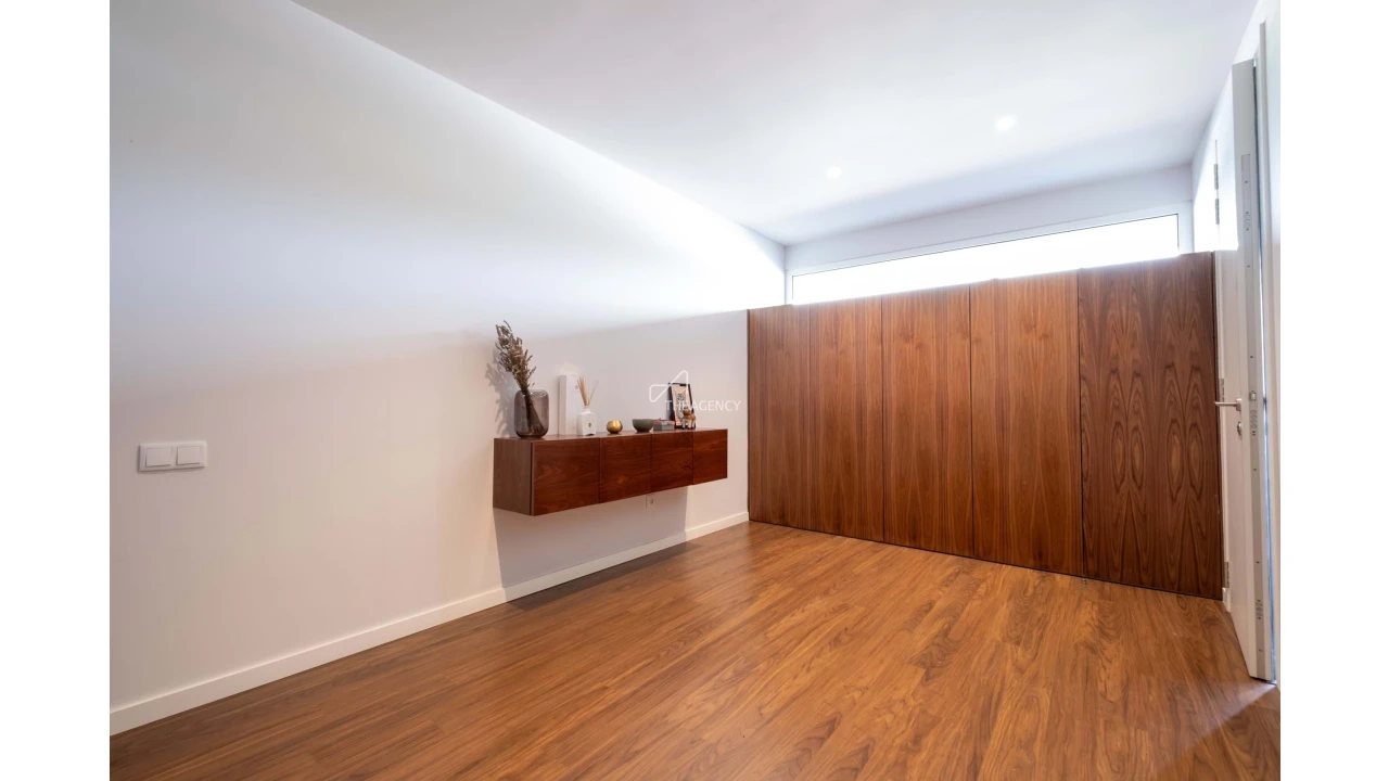 Moradia T3 para Venda em Foz do Sousa e Covelo Foto 21