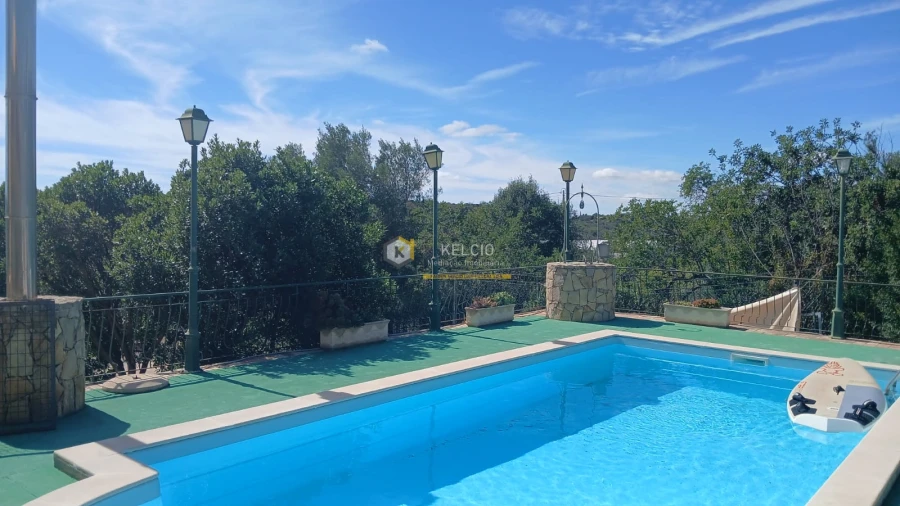 Moradia T3 para Venda em Loule (São Sebastião) Foto 4