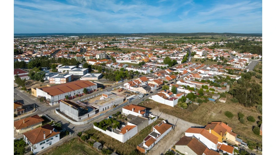 Terreno para Venda em Alpiarça Foto 2