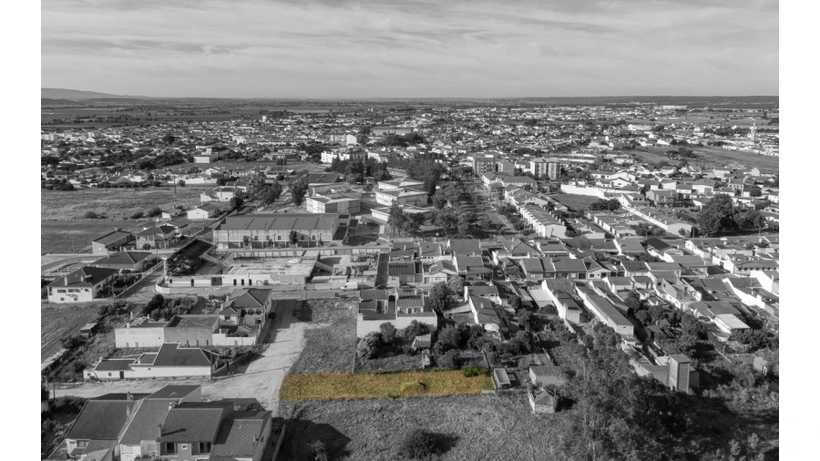 Terreno para Venda em Alpiarça Foto 3