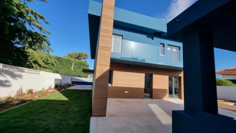 Moradia T5 para Venda em Cascais e Estoril
