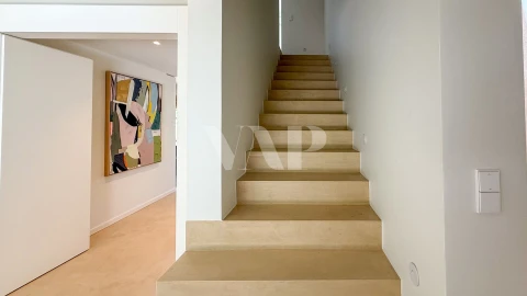Moradia T4 para Venda em Quarteira