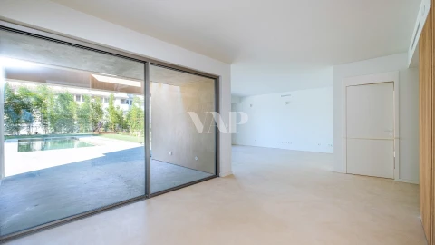Moradia T4 para Venda em Quarteira