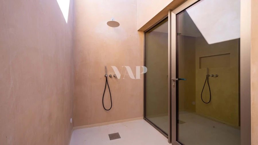 Moradia T4 para Venda em Quarteira Foto 22