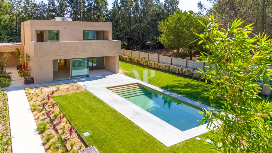 Moradia T4 para Venda em Quarteira Foto 32