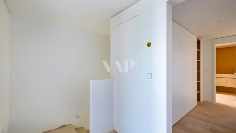 Moradia T4 para Venda em Quarteira Foto 19