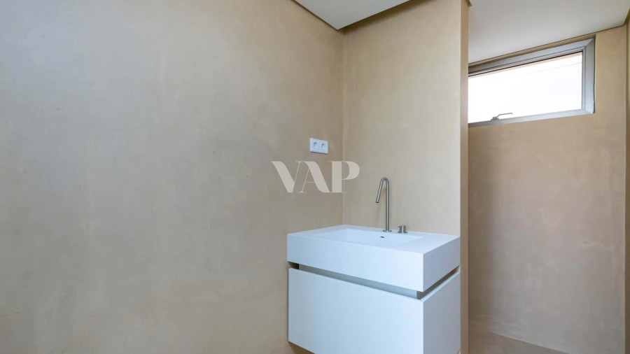 Moradia T4 para Venda em Quarteira Foto 24