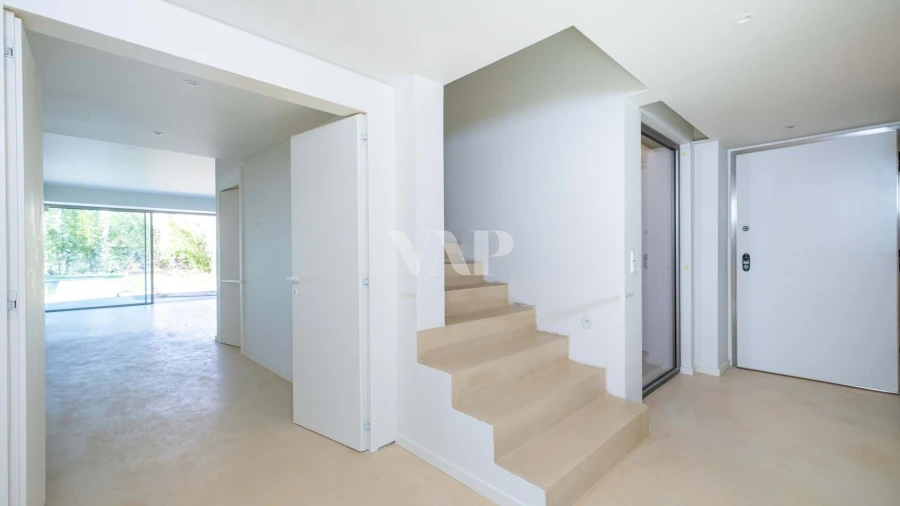 Moradia T4 para Venda em Quarteira Foto 11