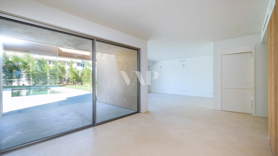 Moradia T4 para Venda em Quarteira Foto 7