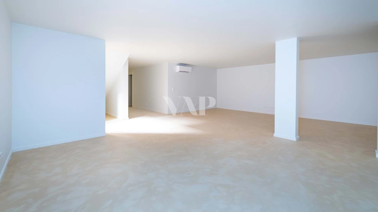 Moradia T4 para Venda em Quarteira Foto 28