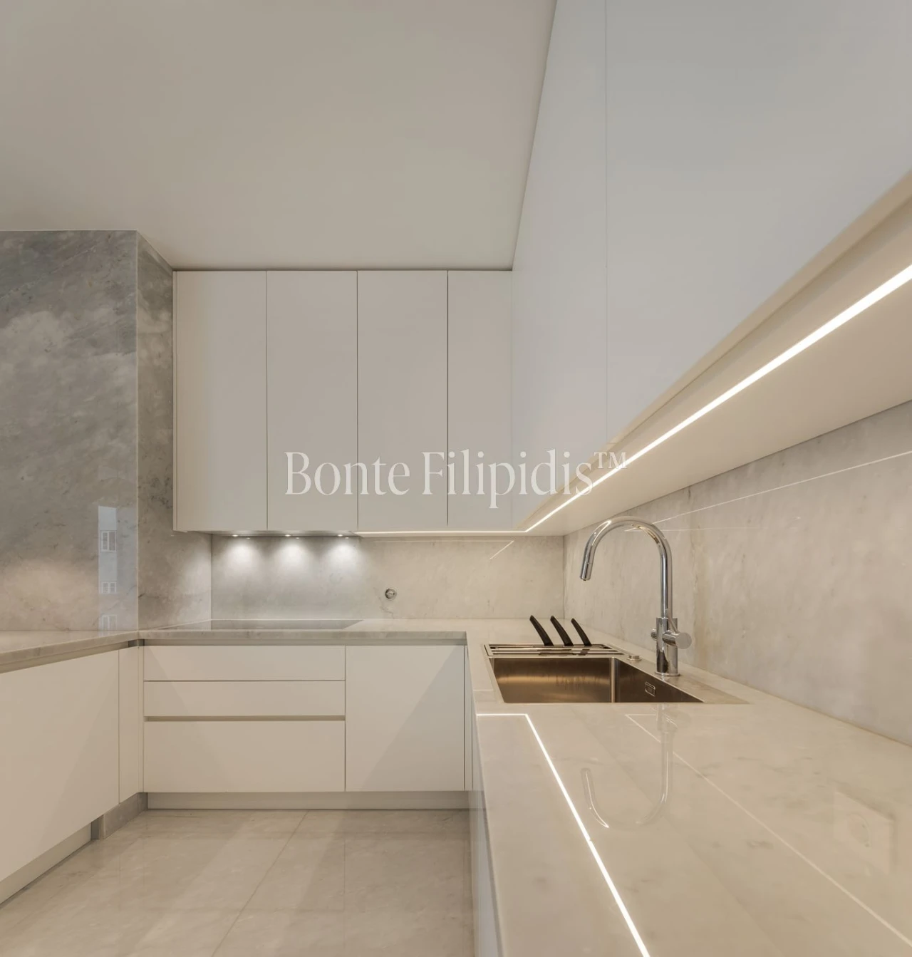 Apartamento T4 para Venda em Avenidas Novas Foto 6