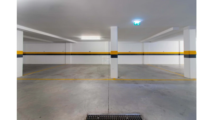 Apartamento T3 para Venda em Albufeira e Olhos de Água Foto 32