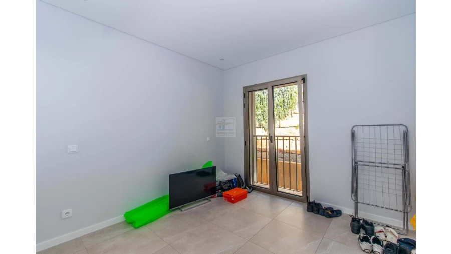 Apartamento T3 para Venda em Albufeira e Olhos de Água Foto 12