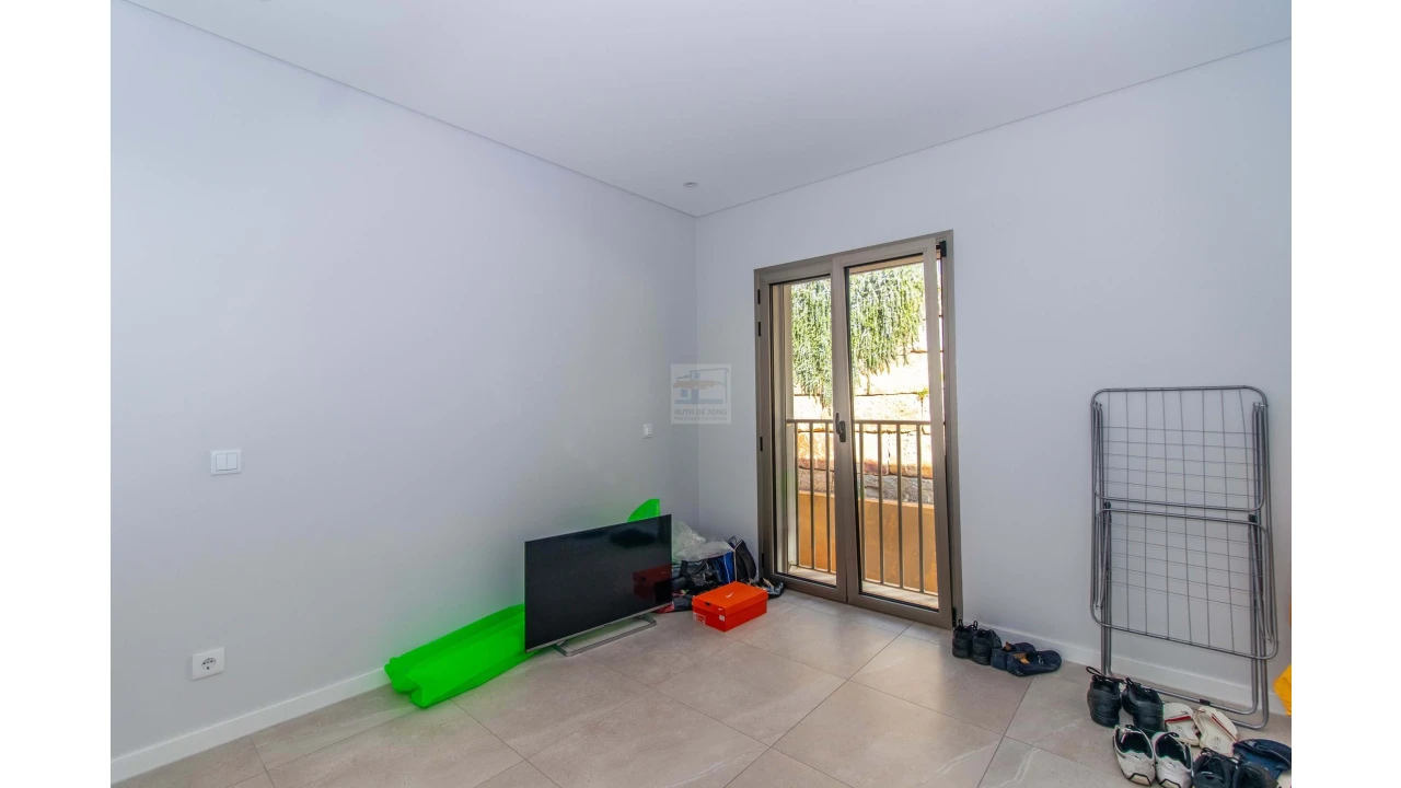 Apartamento T3 para Venda em Albufeira e Olhos de Água Foto 12