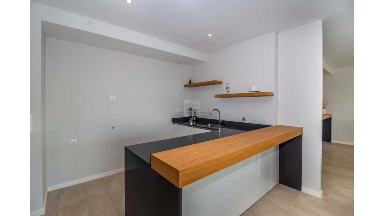 Apartamento T3 para Venda em Albufeira e Olhos de Água Foto 42