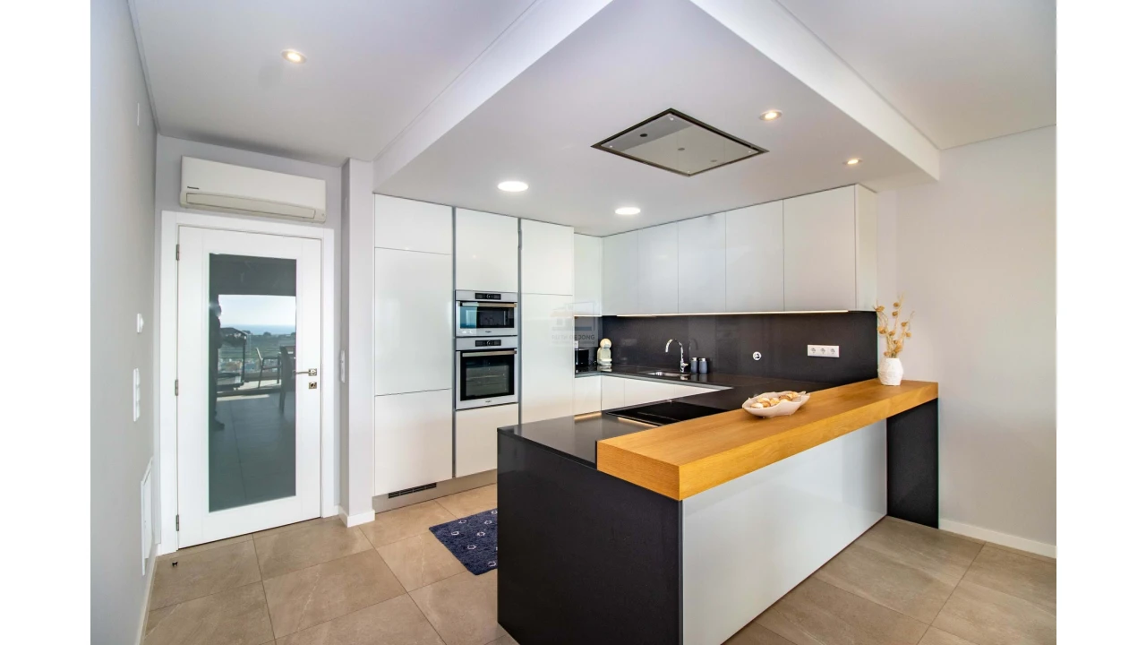 Apartamento T3 para Venda em Albufeira e Olhos de Água Foto 10