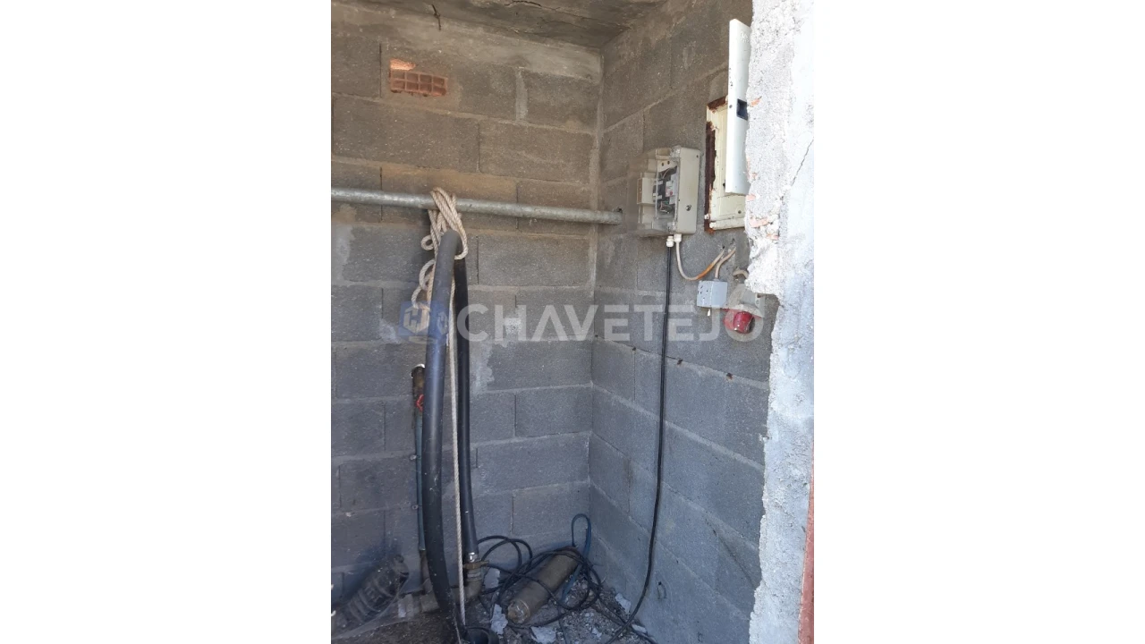 Terreno para Venda em Beco Foto 10