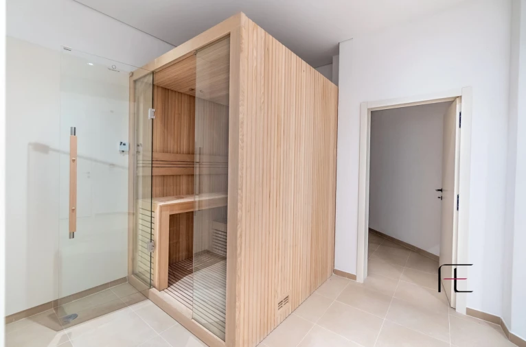 Apartamento T2 para Venda em Quarteira Foto 24