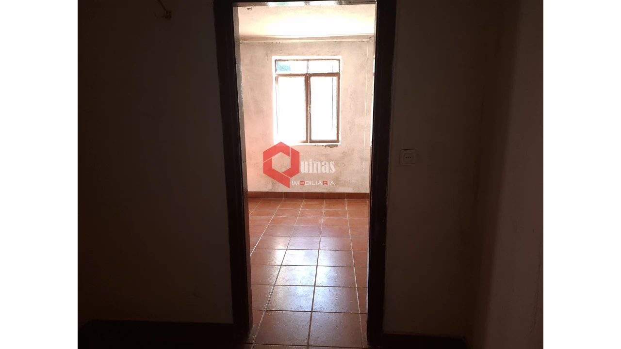 Moradia T3 para Venda em Sabugal e Aldeia de Santo António Foto 31