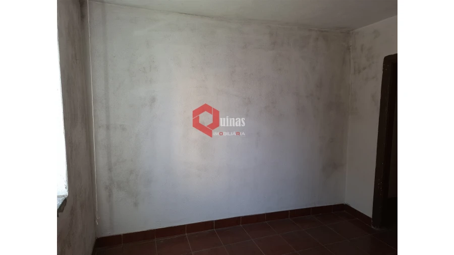 Moradia T3 para Venda em Sabugal e Aldeia de Santo António Foto 26