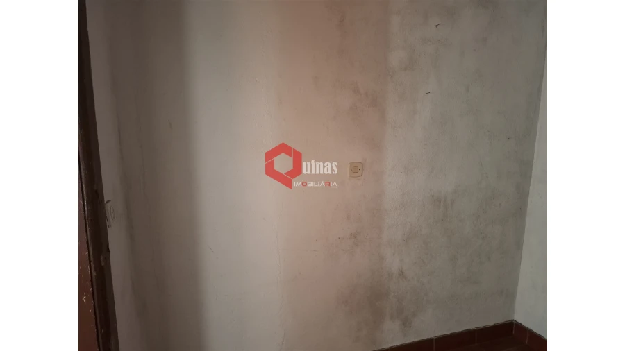 Moradia T3 para Venda em Sabugal e Aldeia de Santo António Foto 32