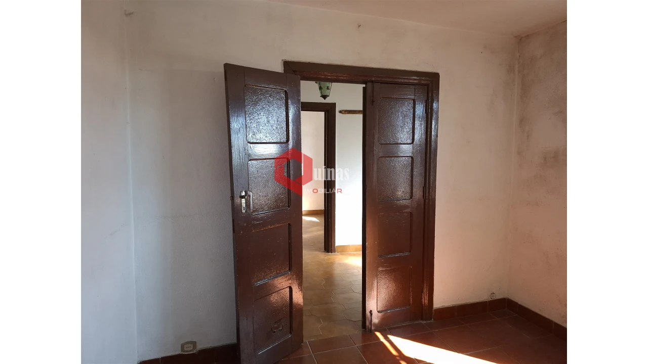 Moradia T3 para Venda em Sabugal e Aldeia de Santo António Foto 28
