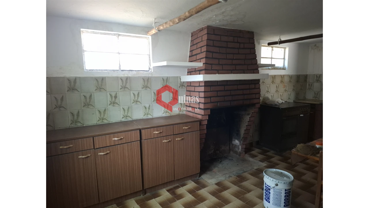 Moradia T3 para Venda em Sabugal e Aldeia de Santo António Foto 12