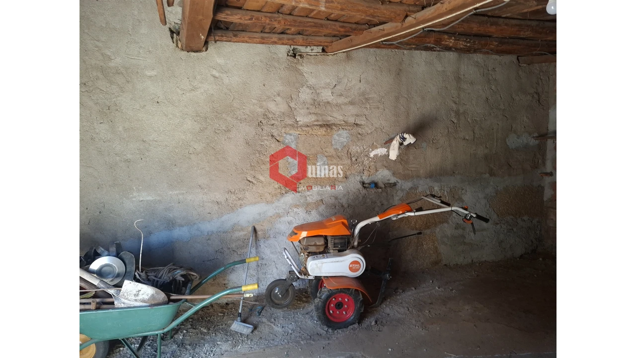 Moradia T3 para Venda em Sabugal e Aldeia de Santo António Foto 10