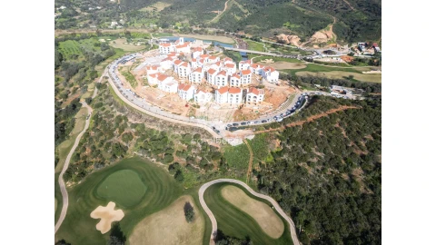 Moradia T4 para Venda em Querença, Tôr e Benafim